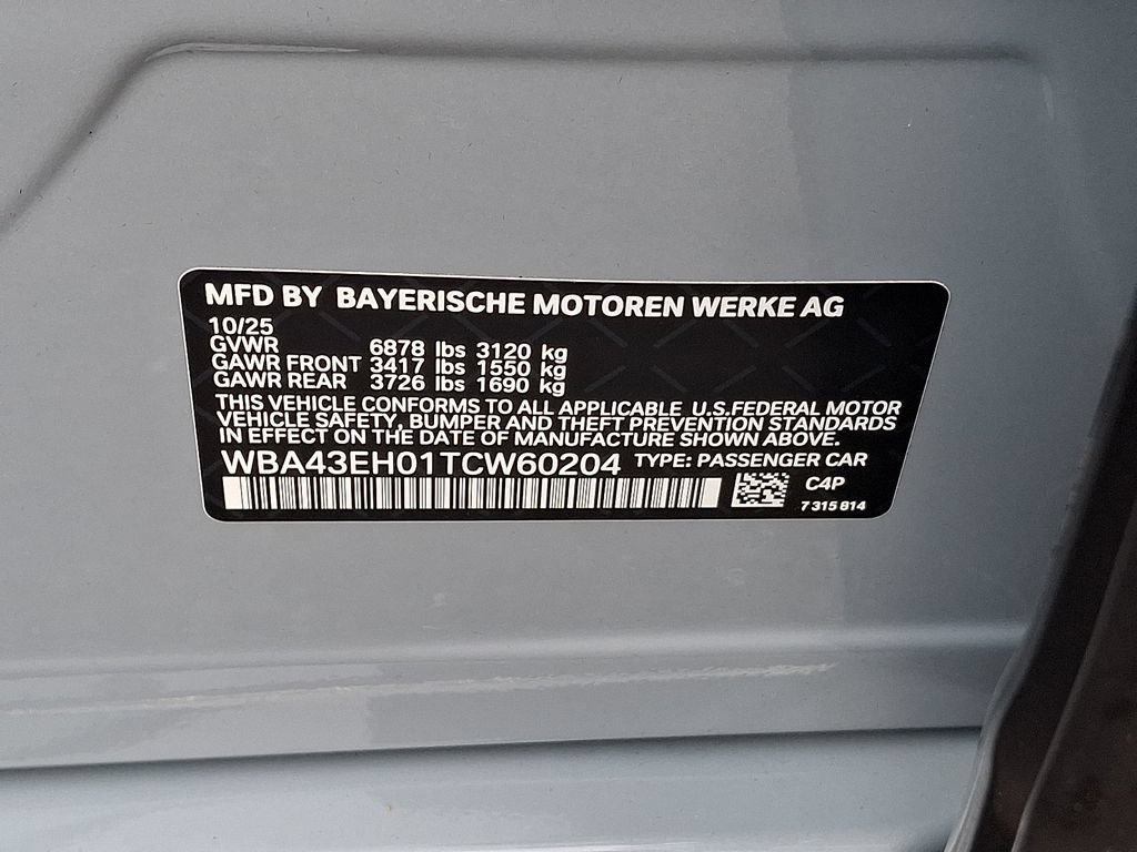 Used 2026 BMW 750e xDrive AWD/4WD image 25