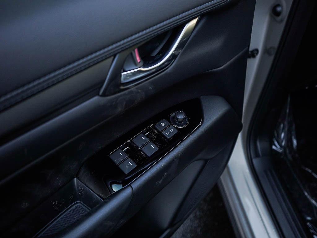 New 2025 MAZDA CX-5 AWD 2.5 S w/ Preferred Package image 18