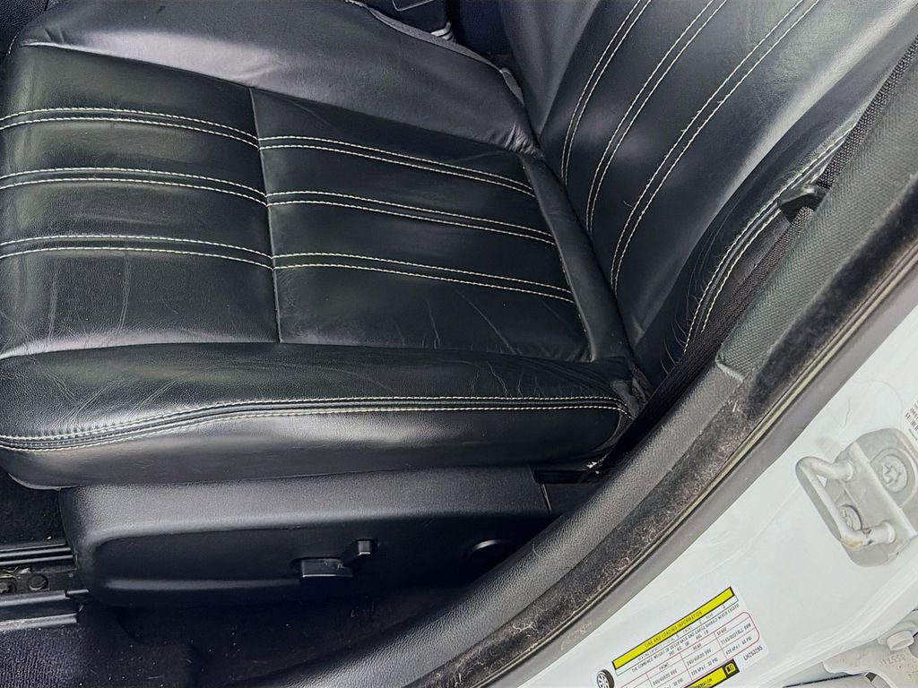 Used 2020 Chrysler 300 S RWD image 22