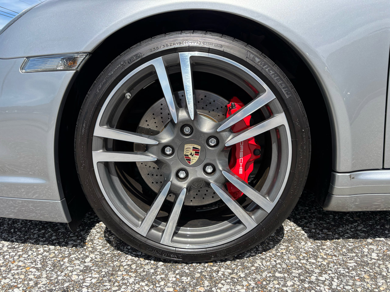 Used 2011 Porsche 911 Turbo image 39