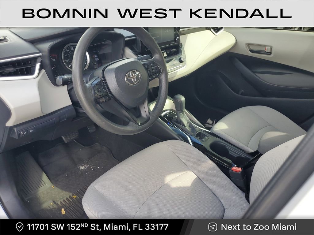 Used 2022 Toyota Corolla LE image 20