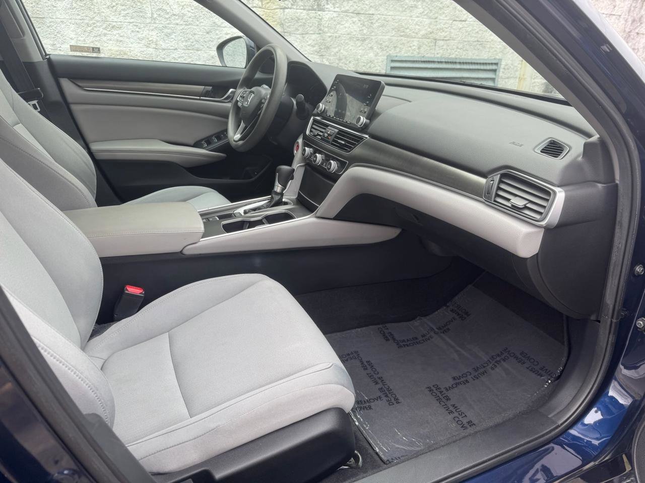 Used 2019 Honda Accord LX image 17