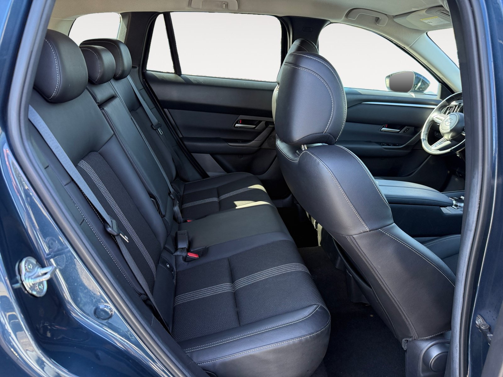 Used 2025 MAZDA CX-50 AWD 2.5 S w/ Preferred Package image 18