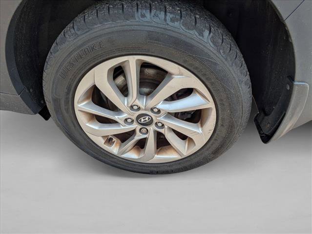 Used 2018 Hyundai Tucson SE w/ Cargo Package AWD/4WD image 9