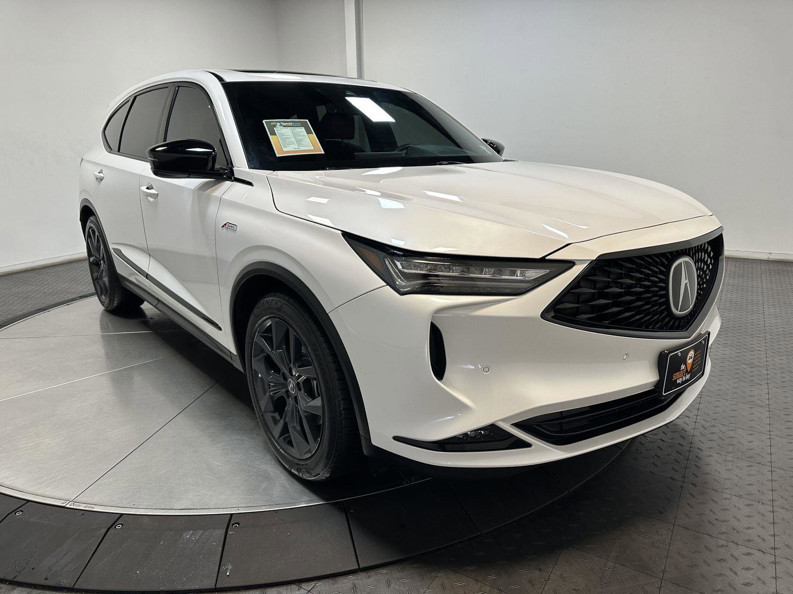 Used 2024 Acura MDX A-Spec AWD/4WD image 2