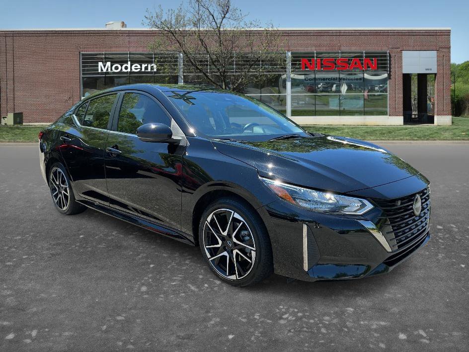 Certified 2024 Nissan Sentra SR FWD image 5