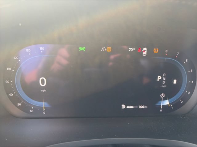 Used 2024 Volvo S60 B5 Plus FWD image 15