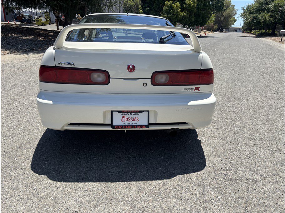 Used 1998 Acura Integra Type R FWD image 5