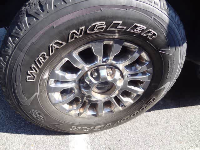 Used 2021 Ford F250 XLT w/ XLT Premium Package AWD/4WD image 14