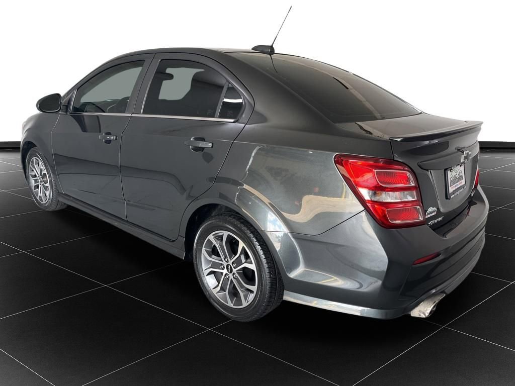 Used 2019 Chevrolet Sonic LT w/ Convenience Package FWD image 3