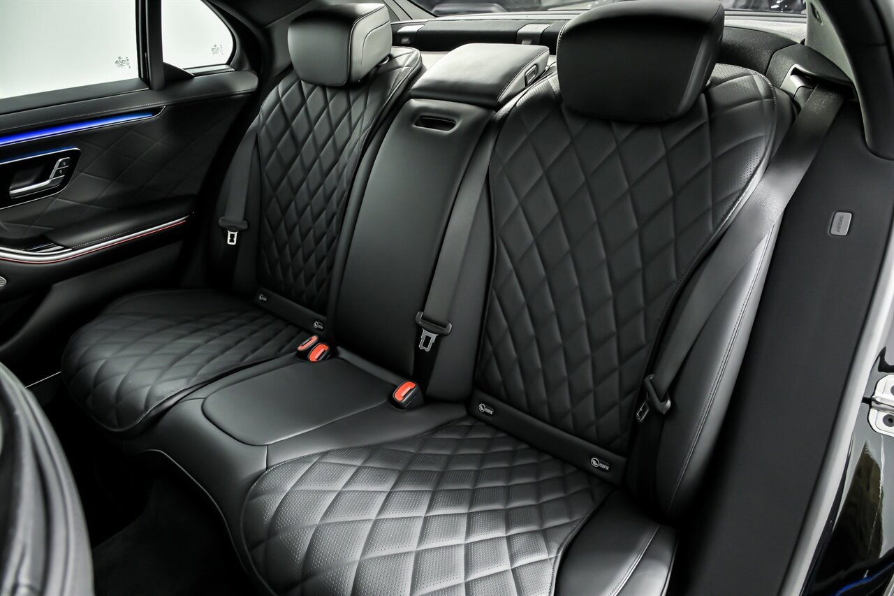 Used 2025 Mercedes-Benz S 580 4MATIC Sedan image 25