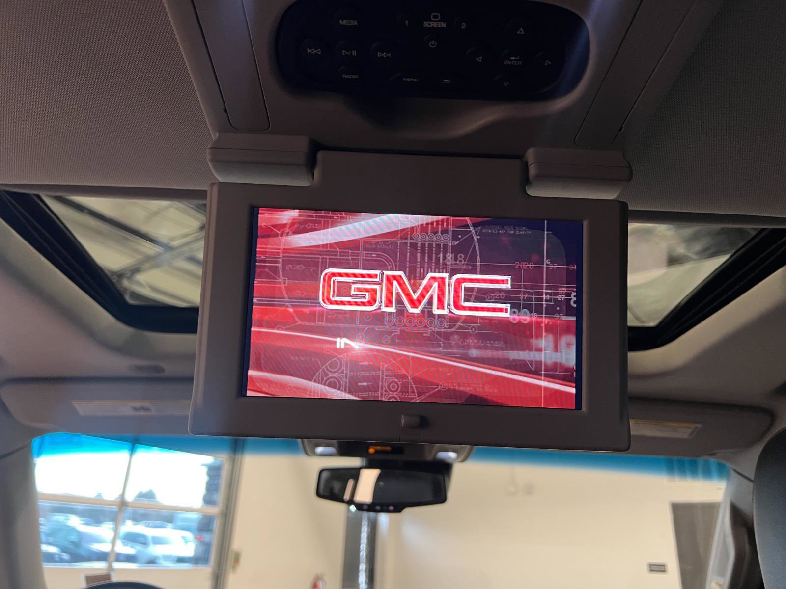 Used 2015 GMC Yukon SLT w/ Open Road Package image 31