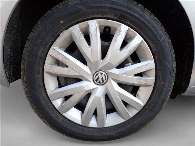 Used 2015 Volkswagen e-Golf Limited Edition image 7