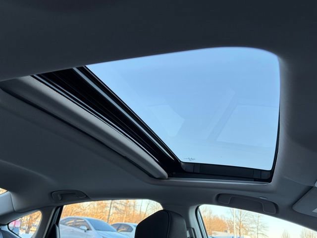 Certified 2025 Honda Accord SE image 28