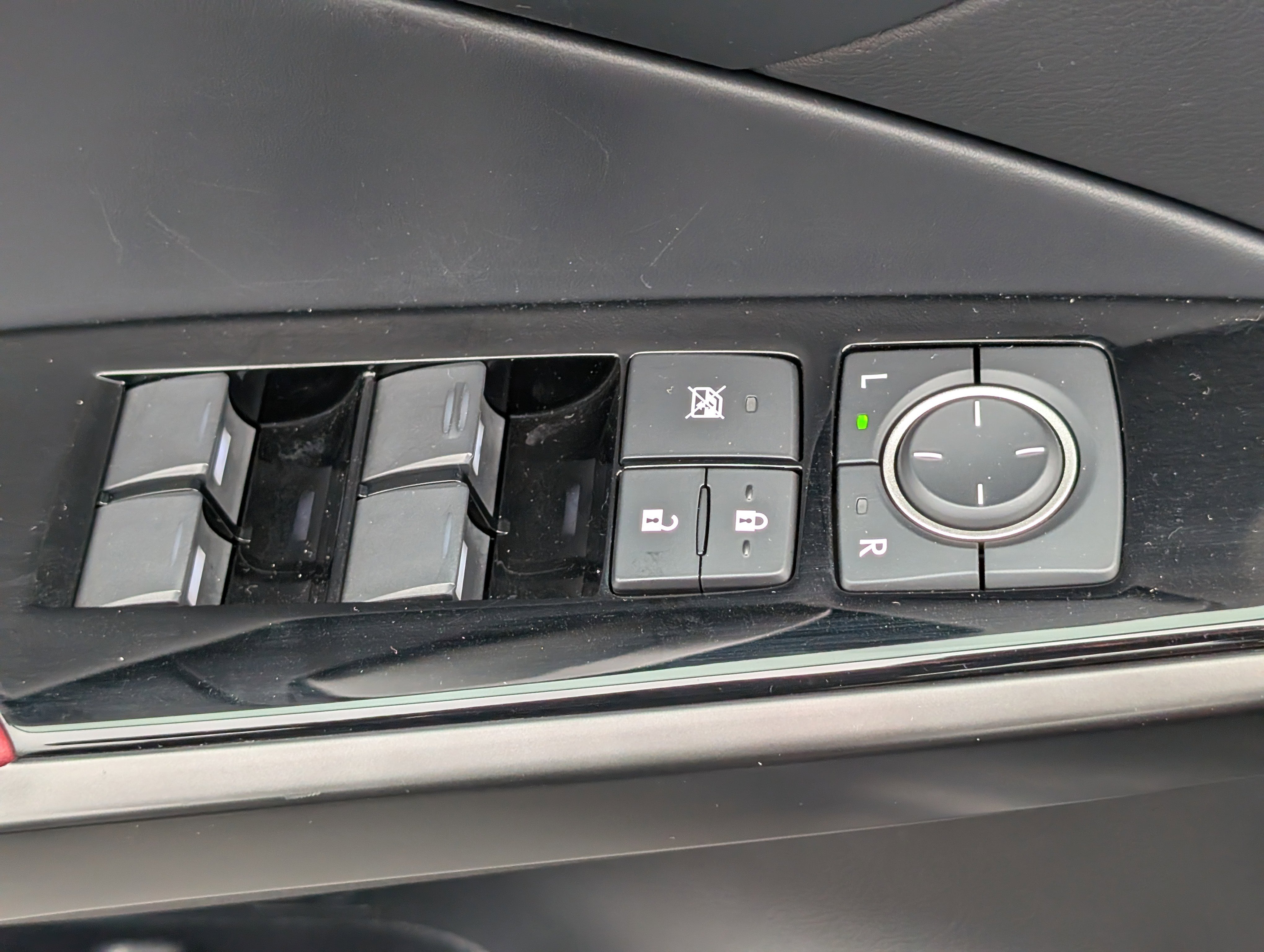 Used 2024 Lexus IS 350 F Sport image 20