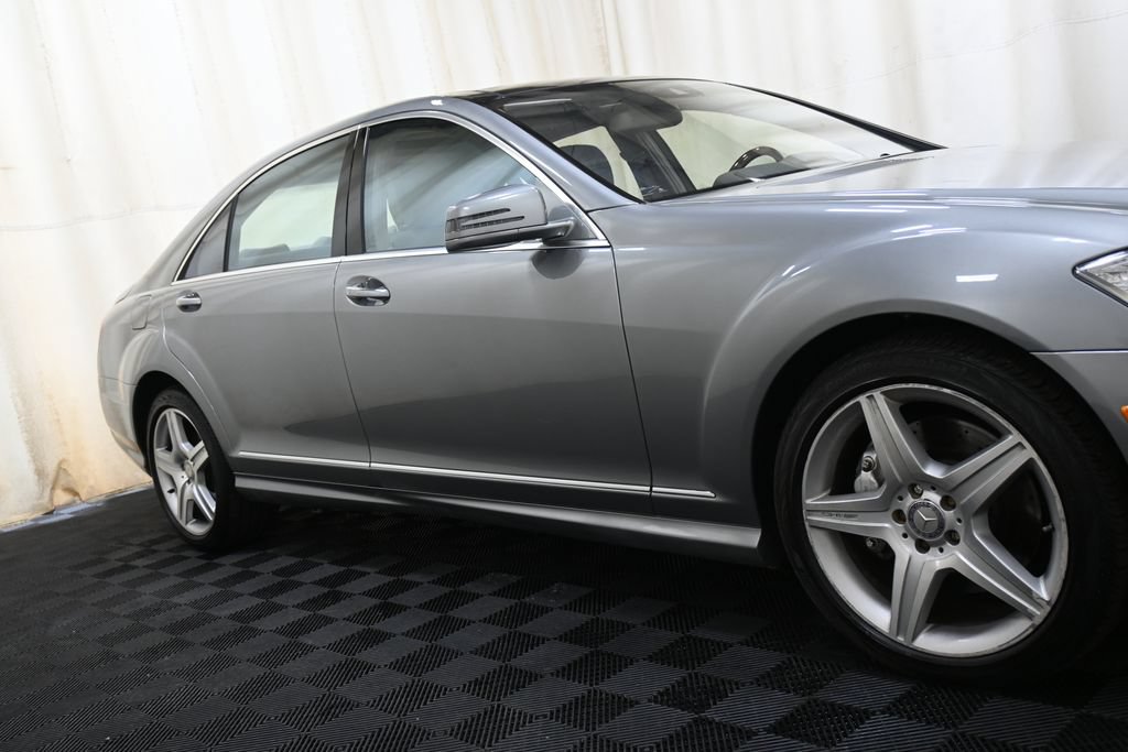 Used 2010 Mercedes-Benz S 550 4MATIC image 16