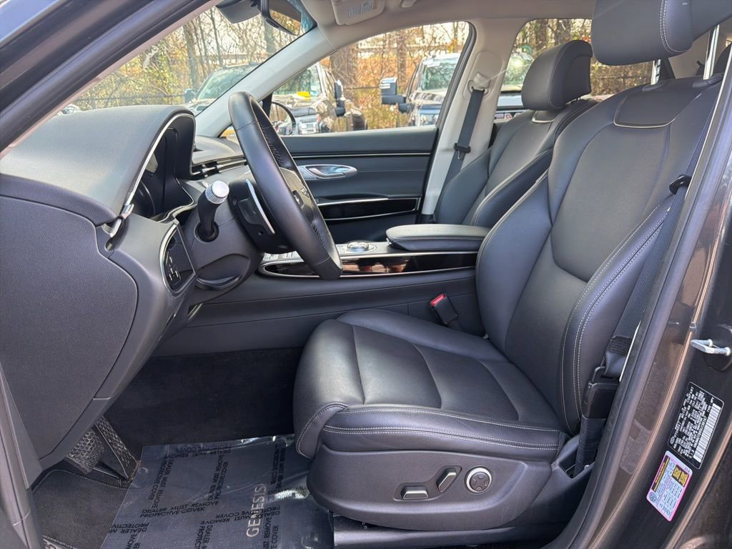 Used 2025 Genesis GV70 2.5T image 14