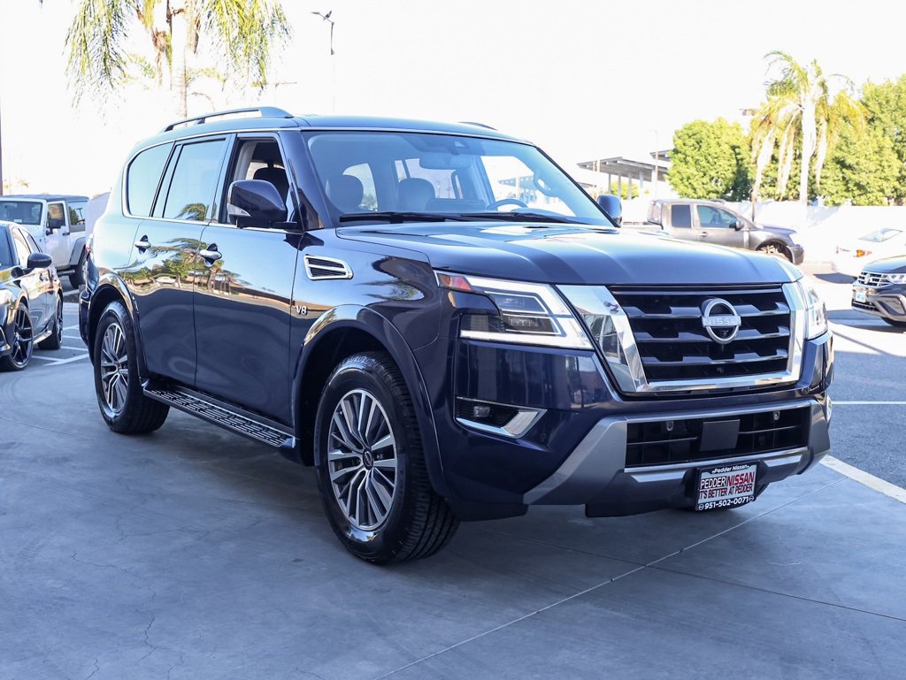 Used 2022 Nissan Armada SL w/ Captain's Chairs Package image 2