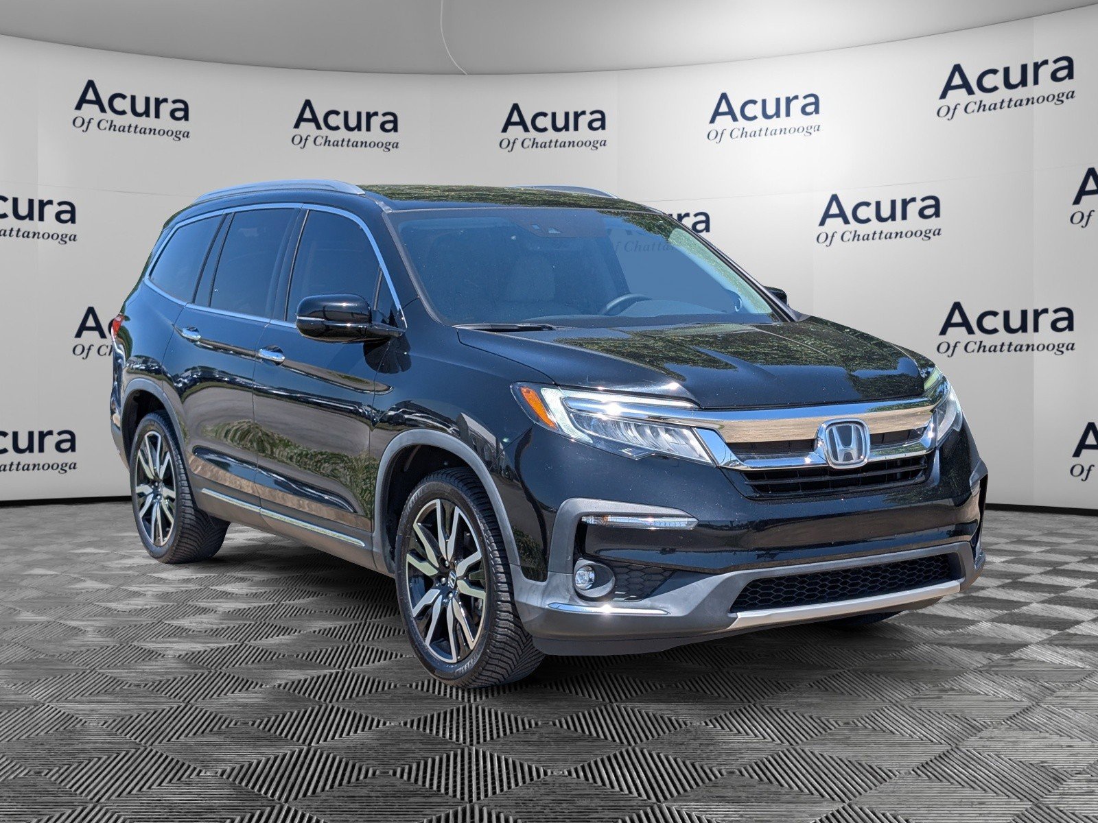 Used 2019 Honda Pilot Elite image 1