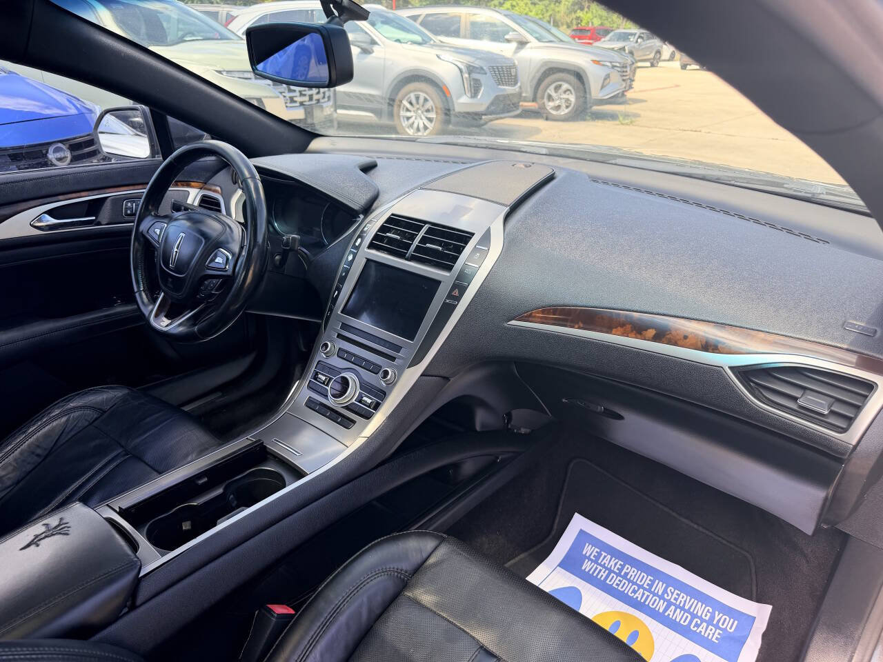 Used 2017 Lincoln MKZ Reserve FWD image 21