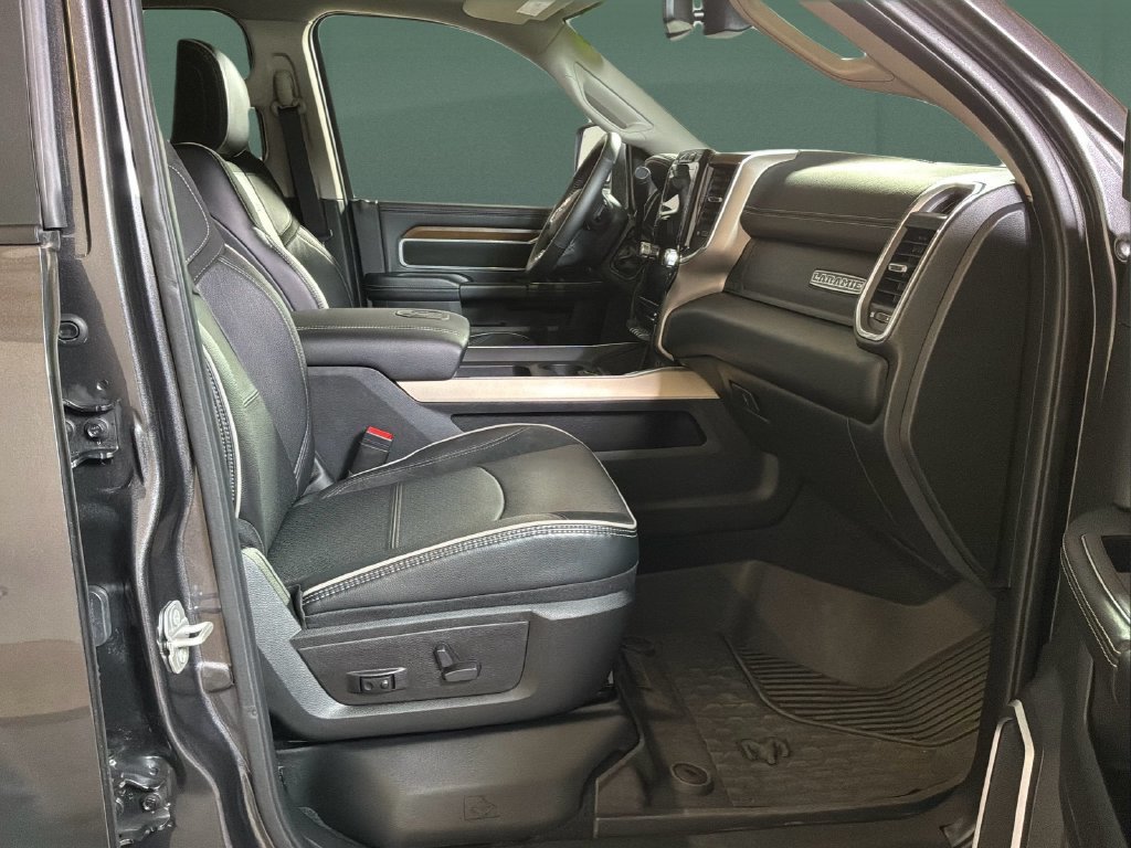 Certified 2024 RAM 3500 Laramie AWD/4WD image 32