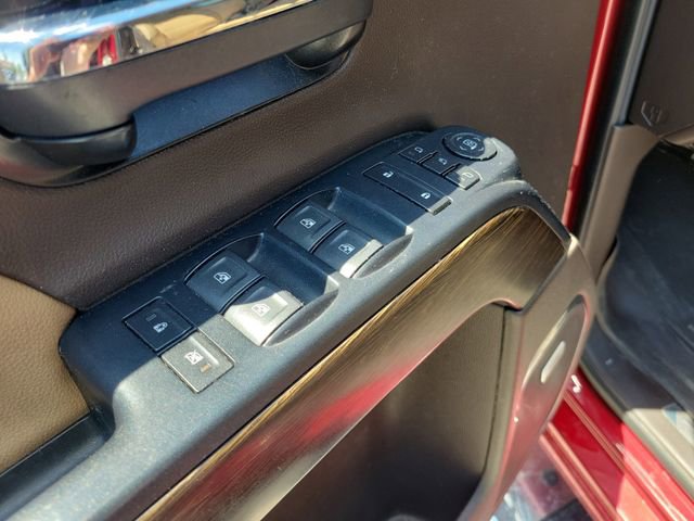 Used 2018 GMC Sierra 2500 Denali w/ Duramax Plus Package AWD/4WD image 13