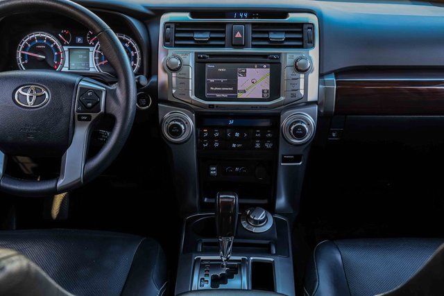 Used 2018 Toyota 4Runner Limited image 10