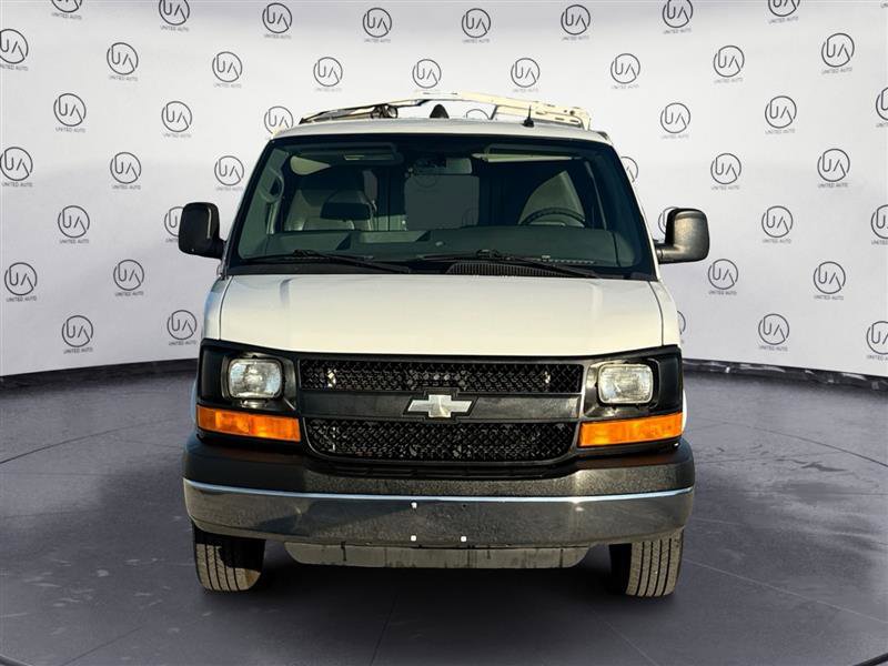 Used 2014 Chevrolet Express 2500 image 8