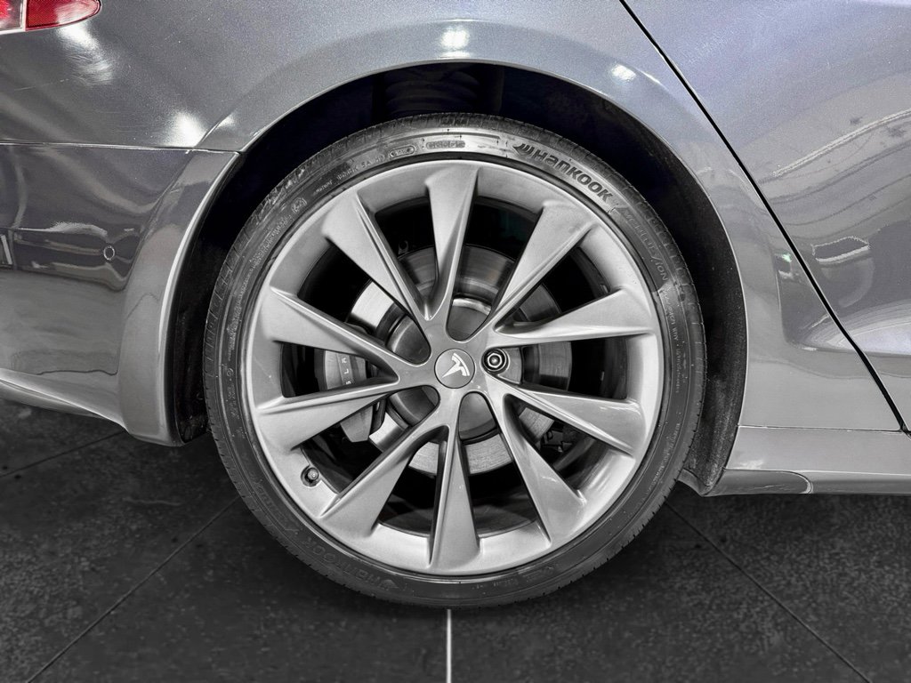 Used 2020 Tesla Model S Long Range image 37