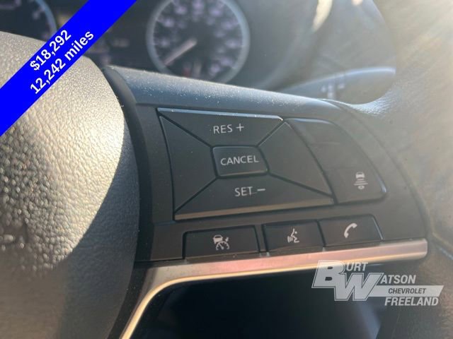 Used 2025 Nissan Sentra SV image 13