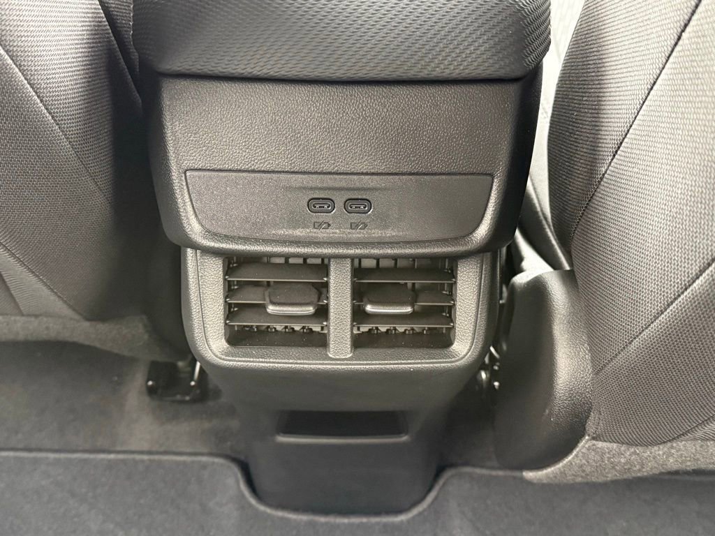 Used 2025 Chevrolet Equinox LT AWD/4WD image 21