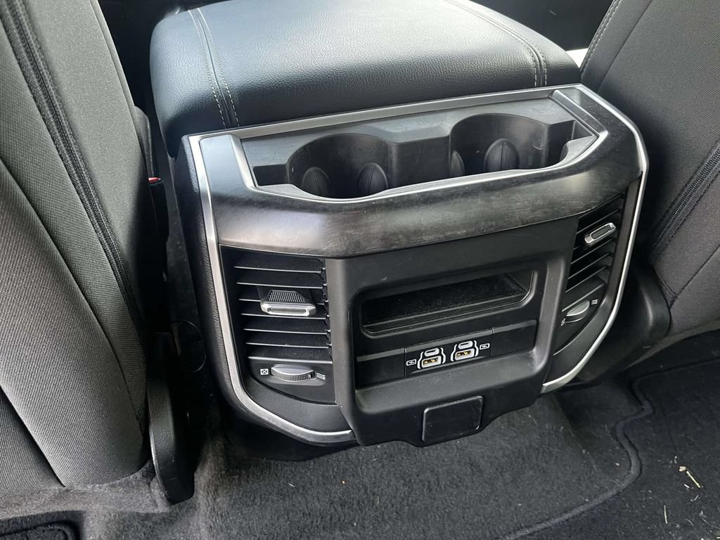Used 2023 RAM 1500 Big Horn AWD/4WD image 15
