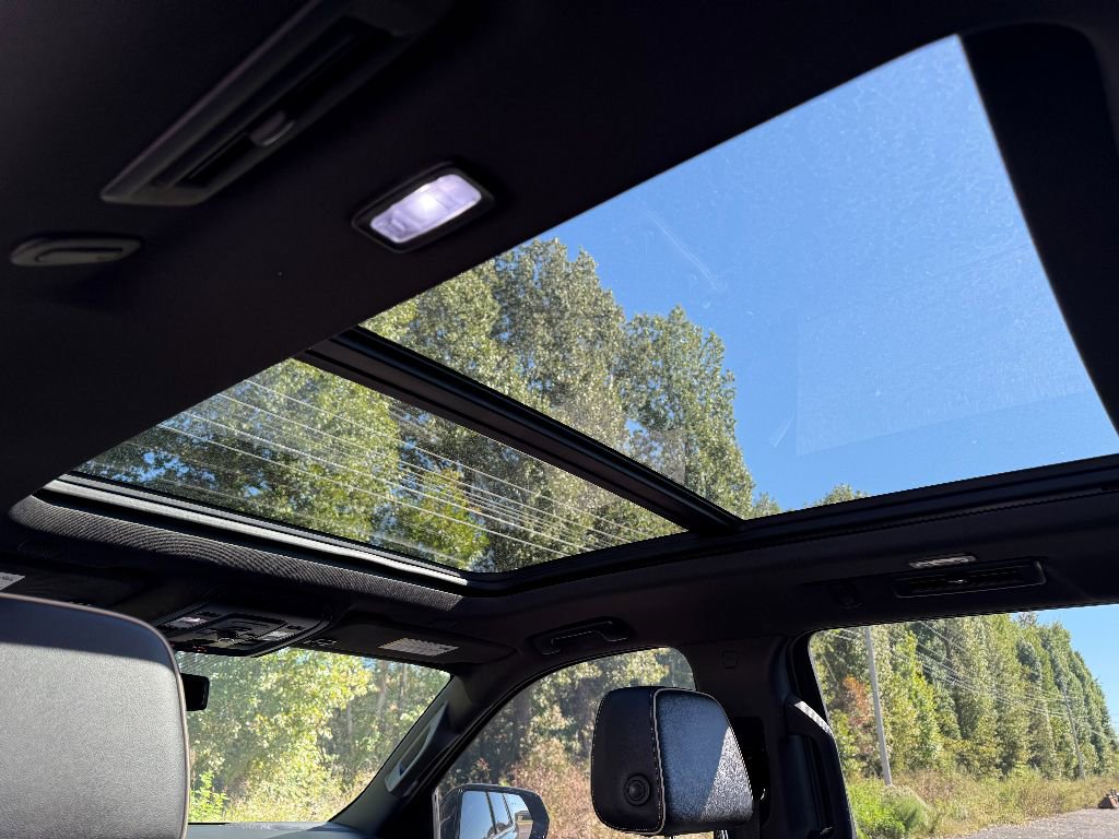 Used 2021 GMC Yukon SLT image 5