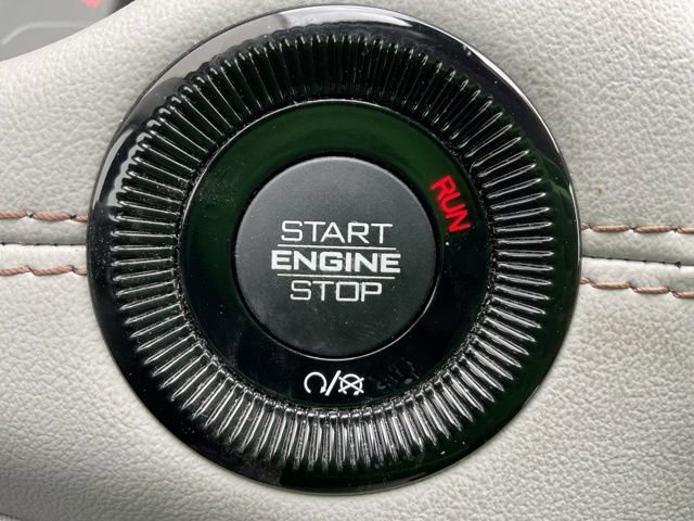 Used 2022 Jeep Compass Limited image 20