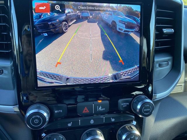 New 2026 RAM 1500 4x4 Crew Cab image 11