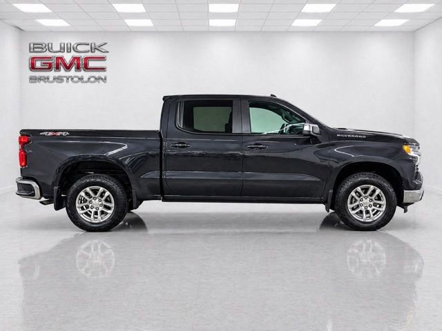Used 2023 Chevrolet Silverado 1500 LT AWD/4WD image 4