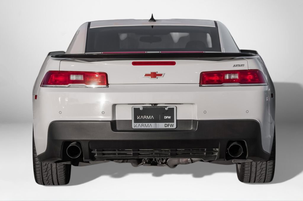 Used 2015 Chevrolet Camaro SS w/ Rear Vision Package image 7