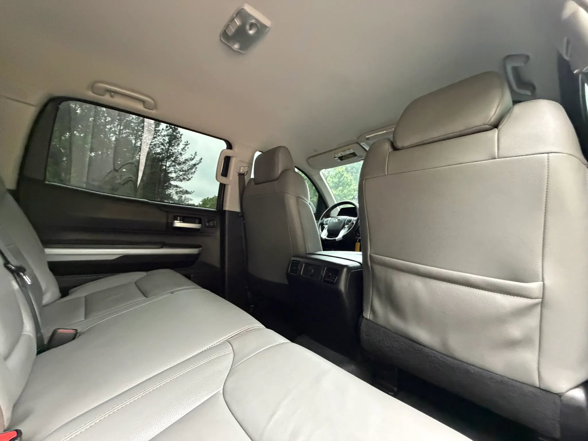 Used 2020 Toyota Tundra SR5 w/ SR5 Leather Package RWD image 20