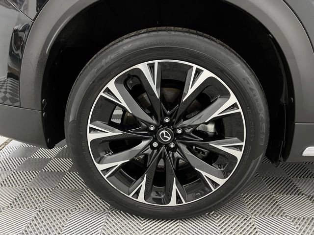 Used 2024 MAZDA CX-90 Plug-In Hybrid w/ Premium Pkg image 48