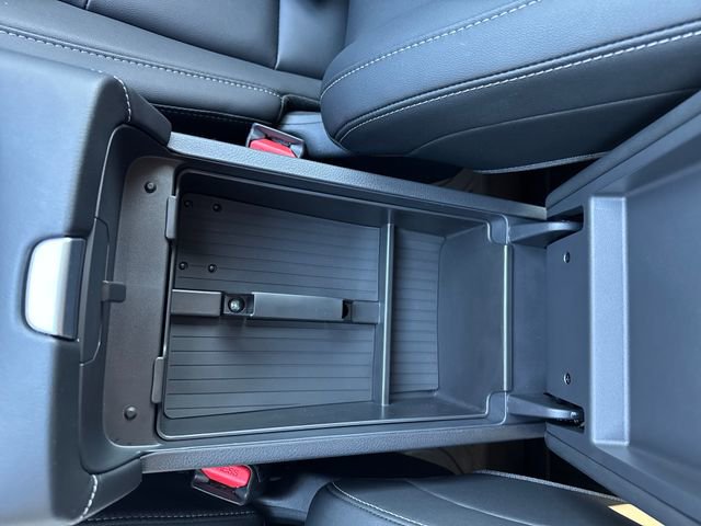 Used 2025 Nissan Murano SV image 28