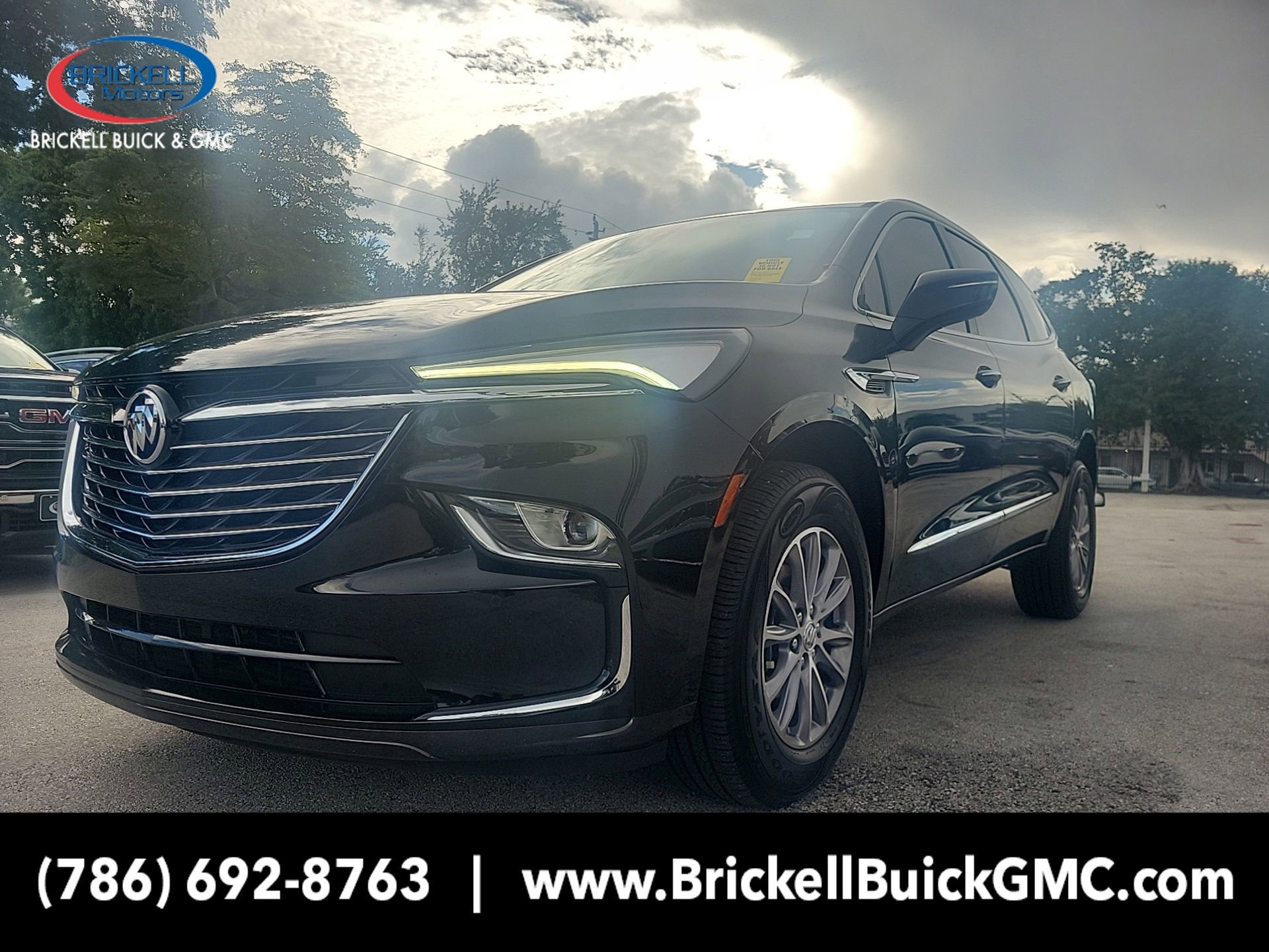Used 2024 Buick Enclave Essence