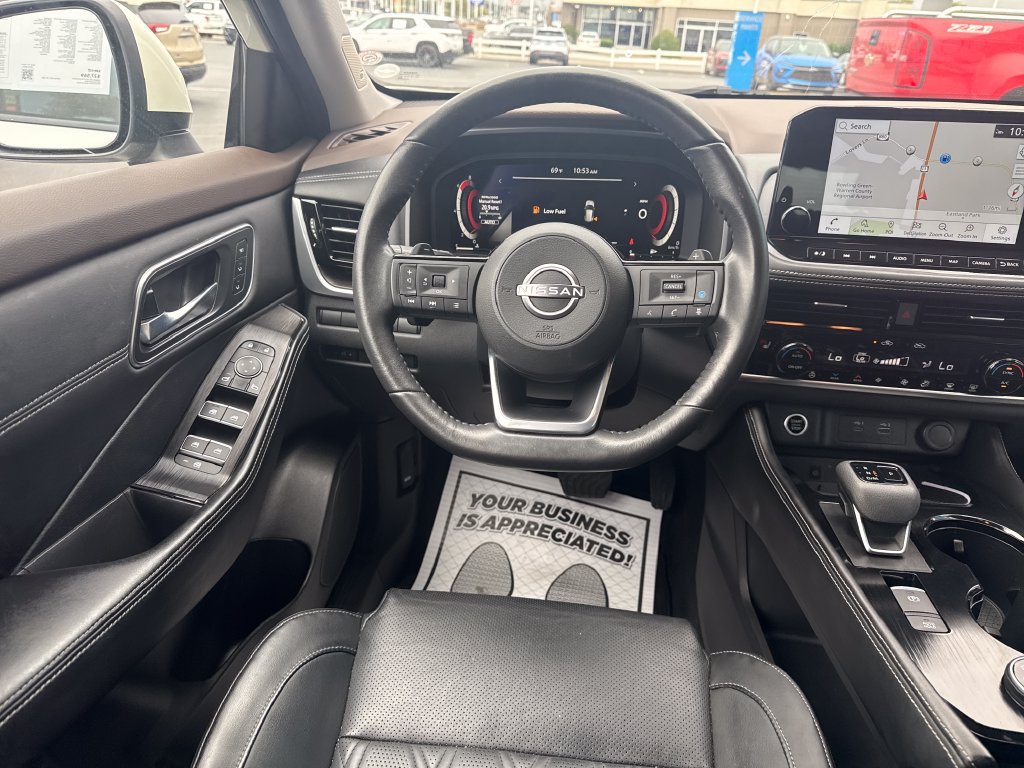 Used 2023 Nissan Rogue Platinum w/ Platinum Premium Package AWD/4WD image 25