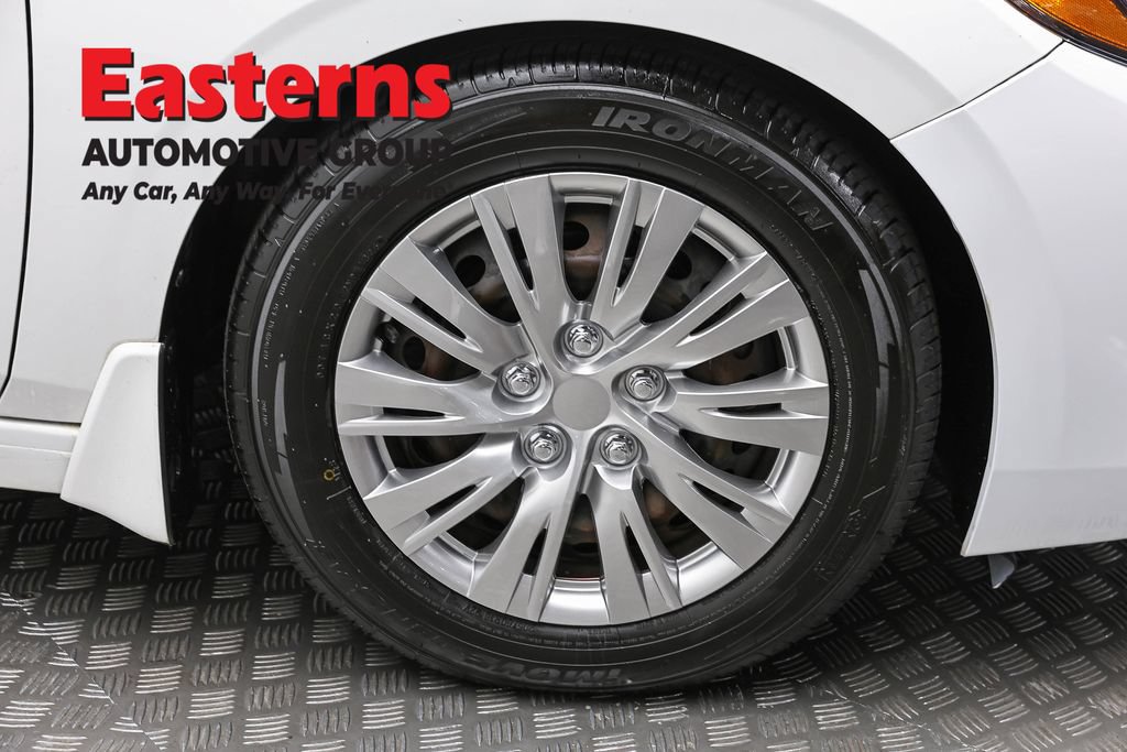 Used 2020 Nissan Sentra S FWD image 30