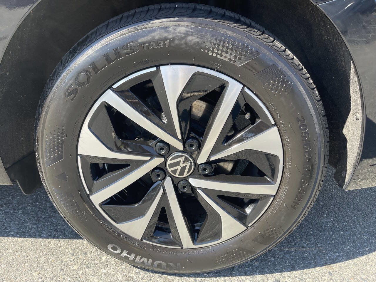 Used 2024 Volkswagen Jetta S image 13
