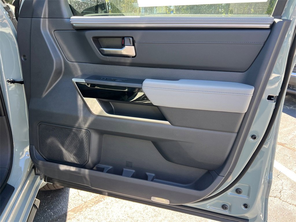New 2026 Toyota Tundra Limited image 14