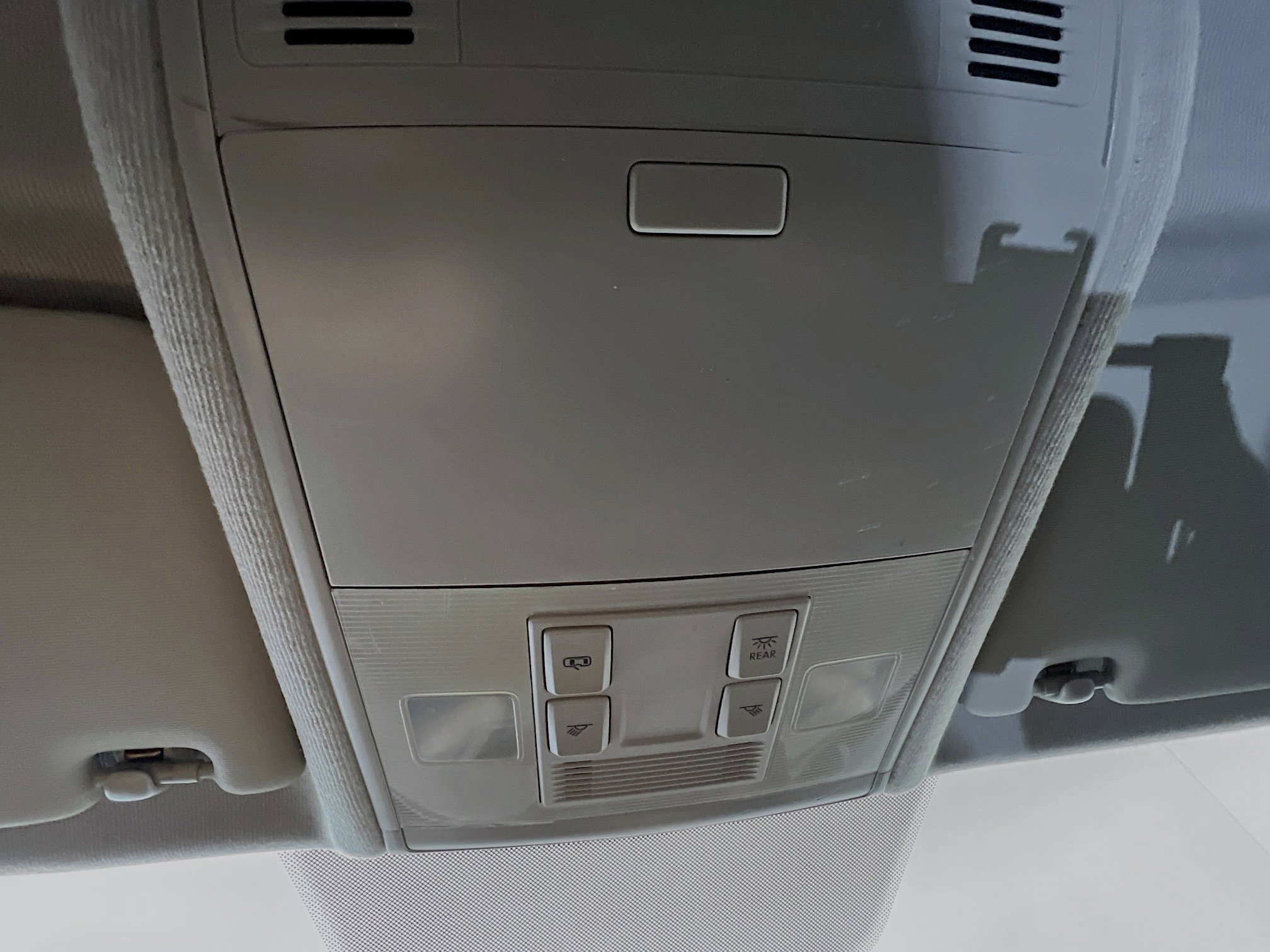 Used 2019 Volkswagen Tiguan S w/ Driver Assistance Package image 22