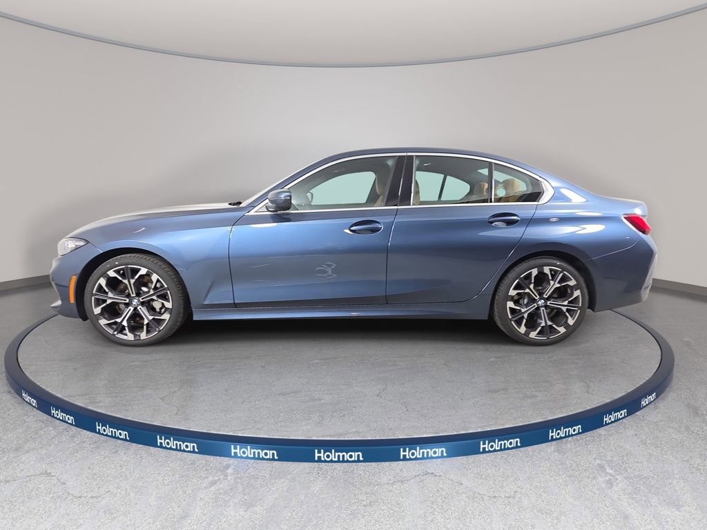 Used 2025 BMW 330i xDrive Sedan w/ Premium Package AWD/4WD image 9