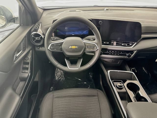 New 2027 Chevrolet Equinox LT w/ Safety and Technology Package FWD image 23