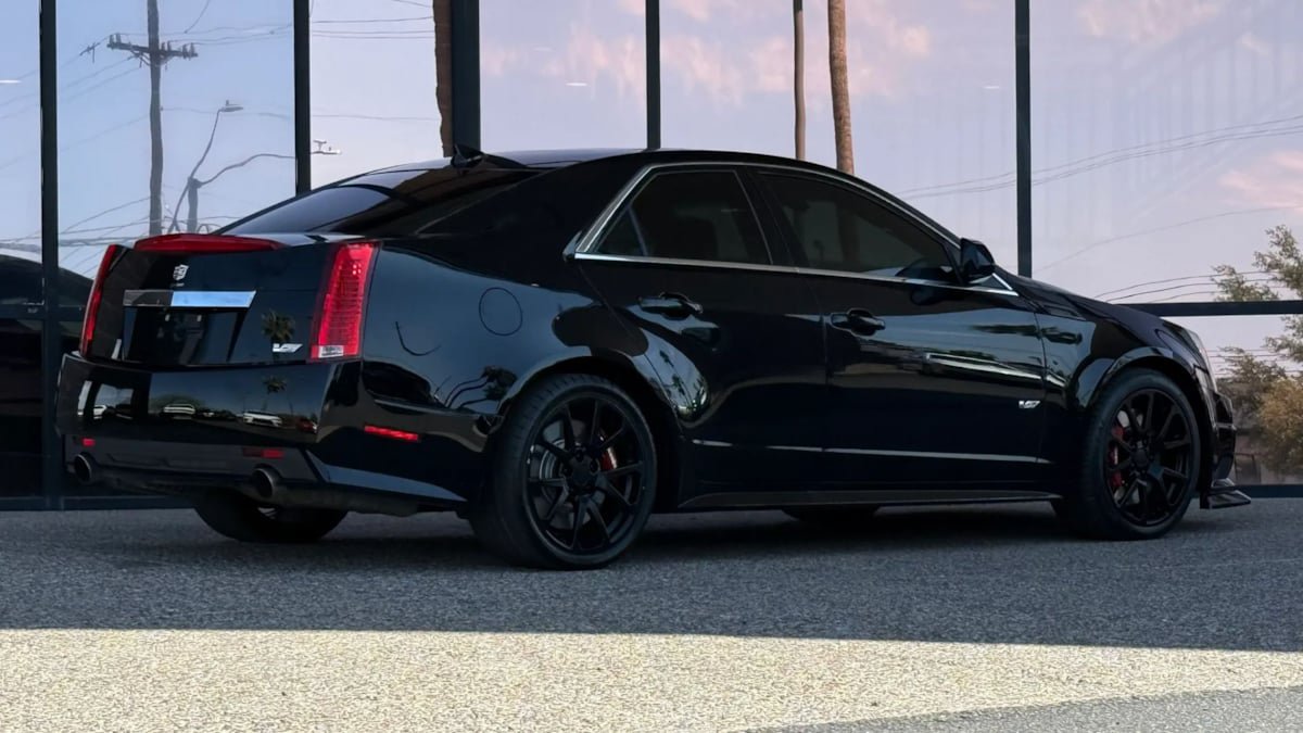 Used 2012 Cadillac CTS V RWD image 12