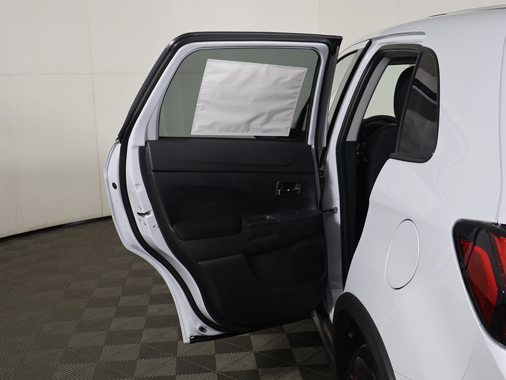 New 2027 Mitsubishi Outlander Sport ES AWD/4WD image 17